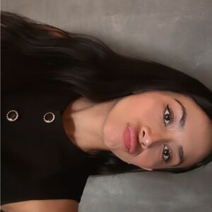 Meet your Posher, Luisa